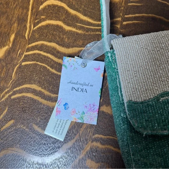 Hand Crafted in India VIRAL Beaded Cream Shoulder Bag with Lemon Diver NWT - Picture 5 of 7